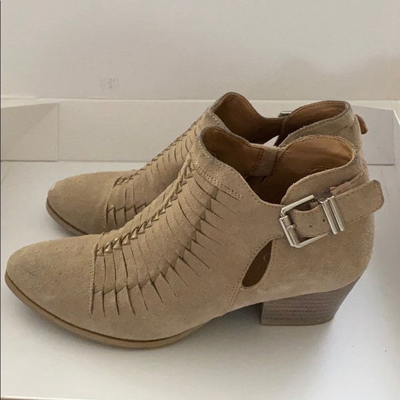Franco Sarto suede ankle boots - Picture 5 of 10